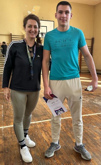 ПГЛПТ излъчи шампионите си по канадска борба