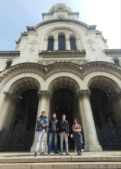 Гимназисти от ПХГ „Св. Св. Кирил и Методий“ участваха в престижно състезание в София 