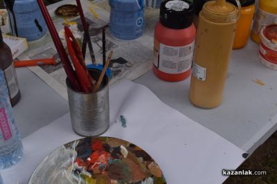 Чудомировите герои оживяха в стенопис, дело на казанлъшките художници