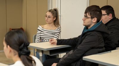 С редица мероприятия в ПГЛПТ бе отбелязана Световната седмица на парите