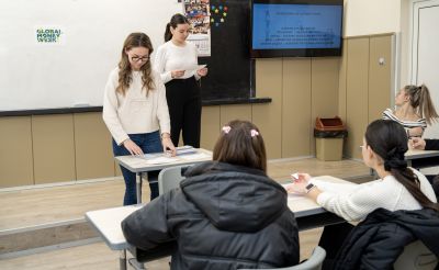 С редица мероприятия в ПГЛПТ бе отбелязана Световната седмица на парите