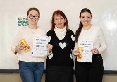 С редица мероприятия в ПГЛПТ бе отбелязана Световната седмица на парите