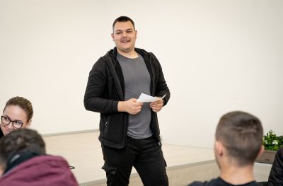 С редица мероприятия в ПГЛПТ бе отбелязана Световната седмица на парите