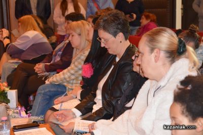 Близо 170 деца показаха своите артистични заложби в тазгодишното издание на “Чудонемирчета“ в Казанлък 