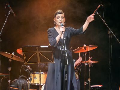 С разнообразна програма и позитивни емоции премина и петият ден от програмата на 31-ите Чудомирови празници в Казанлък