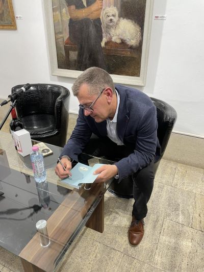 С разнообразна програма и позитивни емоции премина и петият ден от програмата на 31-ите Чудомирови празници в Казанлък