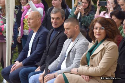 След шест години по пътя към мечтата: Официално откриха Академията за таланти в с. Розово