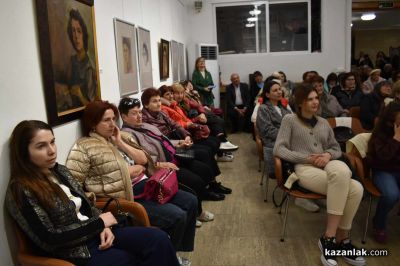 Журналистът Георги Тошев откровено за Лили Иванова в своята книга