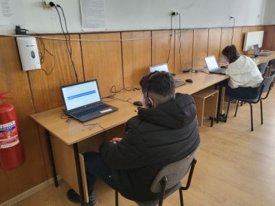 В ПХГ „Св. Св. Кирил и Методий“ се състоя международното оценяване на учениците „PISA 2025“