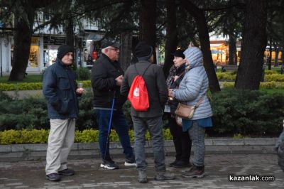 Мирно бдение и поход в памет на Даниел Кискинов се състоя в центъра на Казанлък