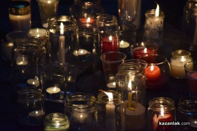 Мирно бдение и поход в памет на Даниел Кискинов се състоя в центъра на Казанлък