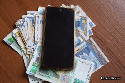 Крадци направиха пореден удар. Задигнаха часовник, сребро, телефони и таблет  / Новини от Казанлък