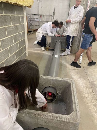 Учители и ученици от Механото обмениха добри практики във Франция по програма „Еразъм +“