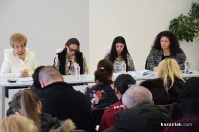 Казанлъчани дискутираха промените и допълненията към общинската наредба за отглеждане на животни