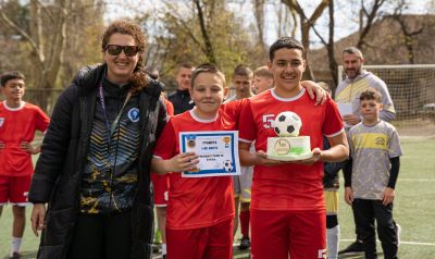 Празничен турнир по футбол се проведе в ПГЛПТ