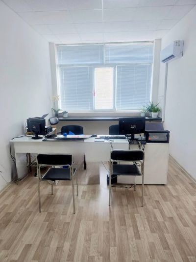 Клиничната лаборатория на казанлъшката Поликлиника разполага с нова високотехнологична апаратура