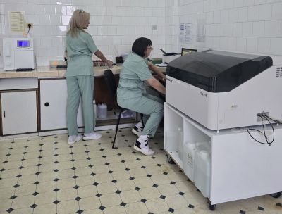Клиничната лаборатория на казанлъшката Поликлиника разполага с нова високотехнологична апаратура