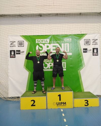 Казанлъшките бойци с отличия от международен турнир по бразилско джу-джицу в София