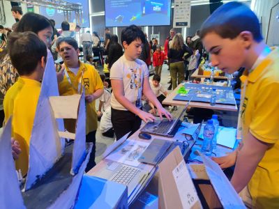 CyberRobo участва на световното състезание „First Lego League” 2025