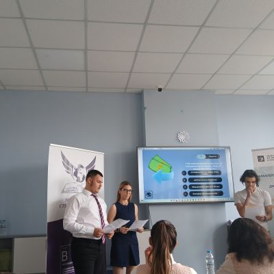 Дванадесетокласникът Валери Вълов донесе медал за ПГЛПТ от престижно национално състезание