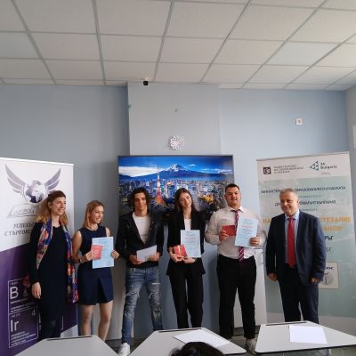 Дванадесетокласникът Валери Вълов донесе медал за ПГЛПТ от престижно национално състезание