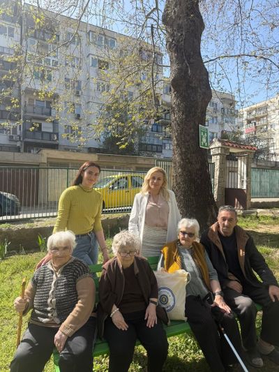 Инър Уийл Клуб Казанлък Роза Алба с успешна благотворителна кампания за Великден