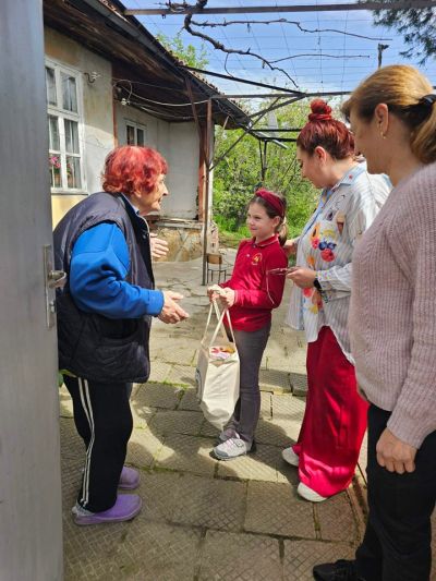 Инър Уийл Клуб Казанлък Роза Алба с успешна благотворителна кампания за Великден