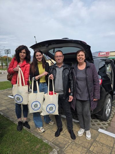 Инър Уийл Клуб Казанлък Роза Алба с успешна благотворителна кампания за Великден