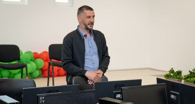 Учениците на ПГЛПТ се срещнаха с успешни бивши възпитаници на гимназията