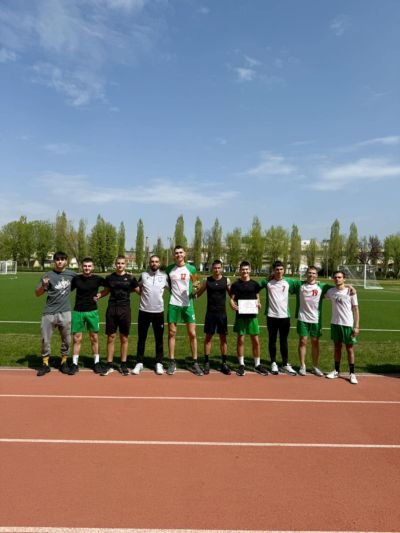 Ученици от ППМГ “Никола Обрешков“ с първо място на зоналния етап по лека атлетика 