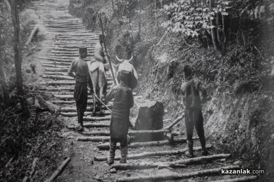 Изложба посветена на делото на Феликс Вожли и Петър Манджуков беше представена в Казанлък 