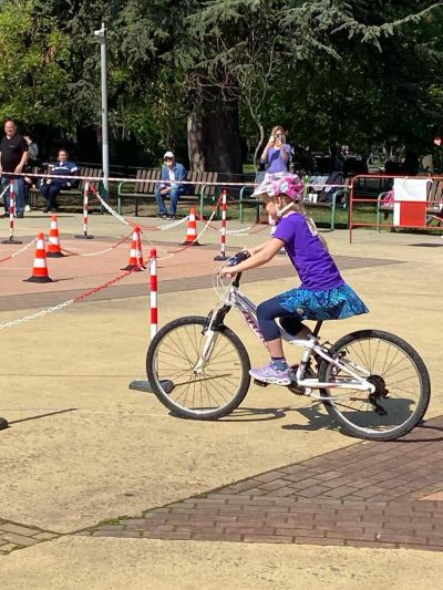 Над 100 деца участваха във велопразника на Ротари