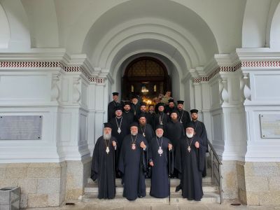 На Томина неделя - митрополит Киприан служи в родния си град Казанлък