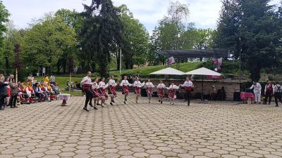 Бузовград посрещна гости от близо и далеч за 12-ото издание на „Люлякови празници“