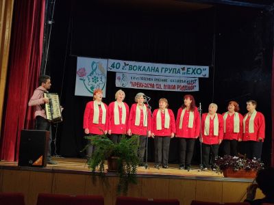 Участници от цялата страна се включиха в XXVI Празник на туристическите и патриотични песни в Казанлък 