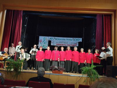 Участници от цялата страна се включиха в XXVI Празник на туристическите и патриотични песни в Казанлък 