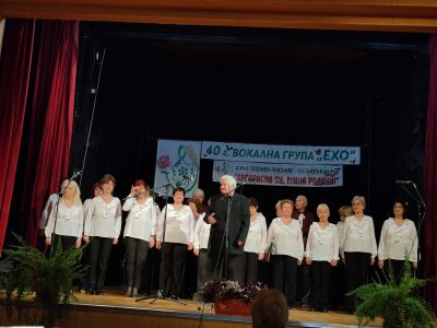 Участници от цялата страна се включиха в XXVI Празник на туристическите и патриотични песни в Казанлък 