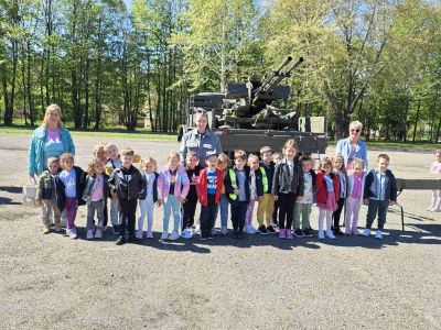 Показ на въоръжение, бойна техника и войсково оборудване днес в казанлъшкия гарнизон
