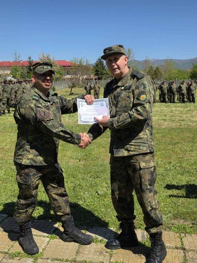 Военните тържествено отбелязаха Деня на храбростта