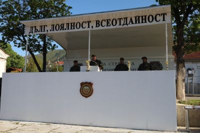 Военните тържествено отбелязаха Деня на храбростта