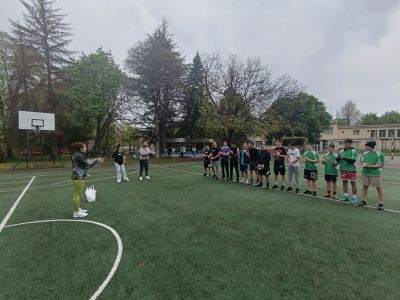 Момчетата от 12 клас с триумф във футболния турнир „60 години ПГЛПТ“