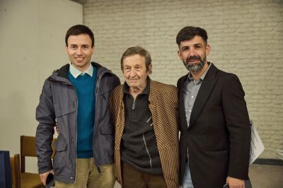 До 15 юни може да разгледате изложбата с творби на майсторите-дърворезбари Иван Бубев и Лалю Бубев “Диалози с дървото“ в Павел баня