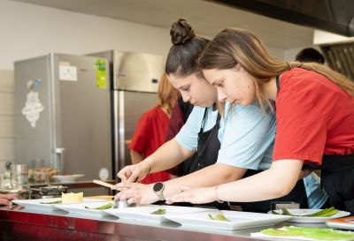 Кулинарен мастърклас на шеф Петко Петков в ПГЛПТ