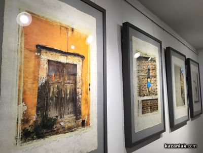 Казанлък посрещна новата самостоятелна изложба на Петър Бояджиев озаглавена „МiradOr“