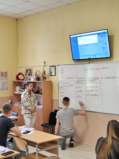 За един ден управлението в ПГ „Иван Хаджиенов“ се пое от учениците 