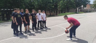 За един ден управлението в ПГ „Иван Хаджиенов“ се пое от учениците 