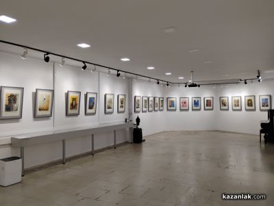 Казанлък посрещна новата самостоятелна изложба на Петър Бояджиев озаглавена „МiradOr“