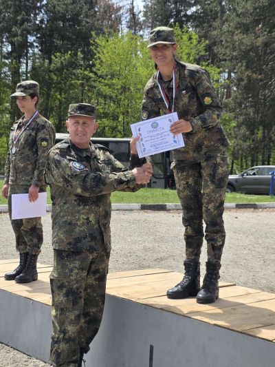 На Учебен център “Тюлбе“ в Казанлък се състоя състезание по военен трибой