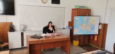 Тържествен ден за Хуманитарната гимназия в Казанлък: Патронен празник и изпращане на Випуск 2025