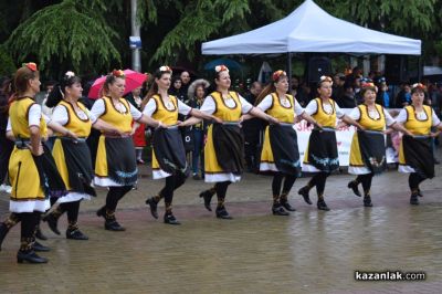 Дъждът не спря доброто: Благотворителен концерт в подкрепа на Таня събра над 4 200лв